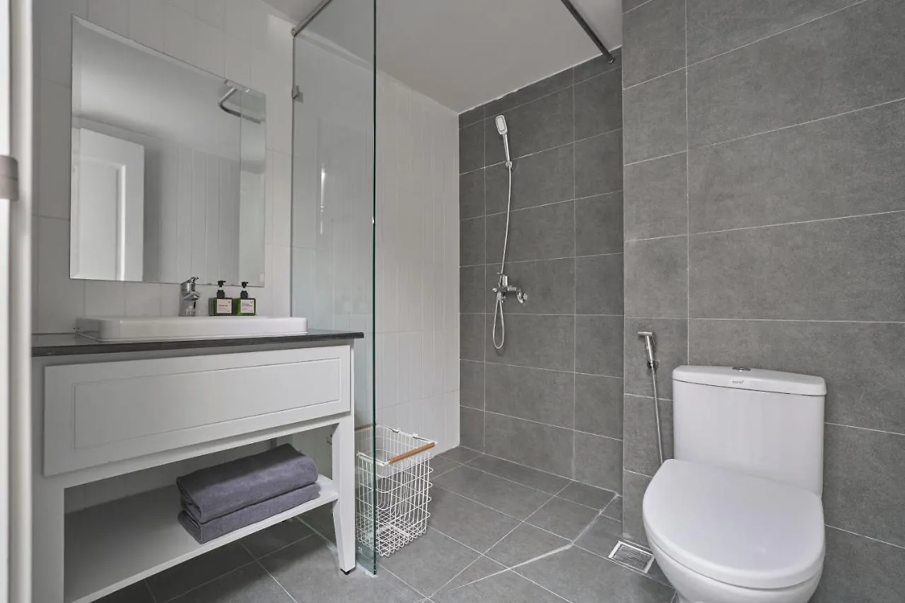 M Village Living Cuu Long Ho Chi Minh City 3*,