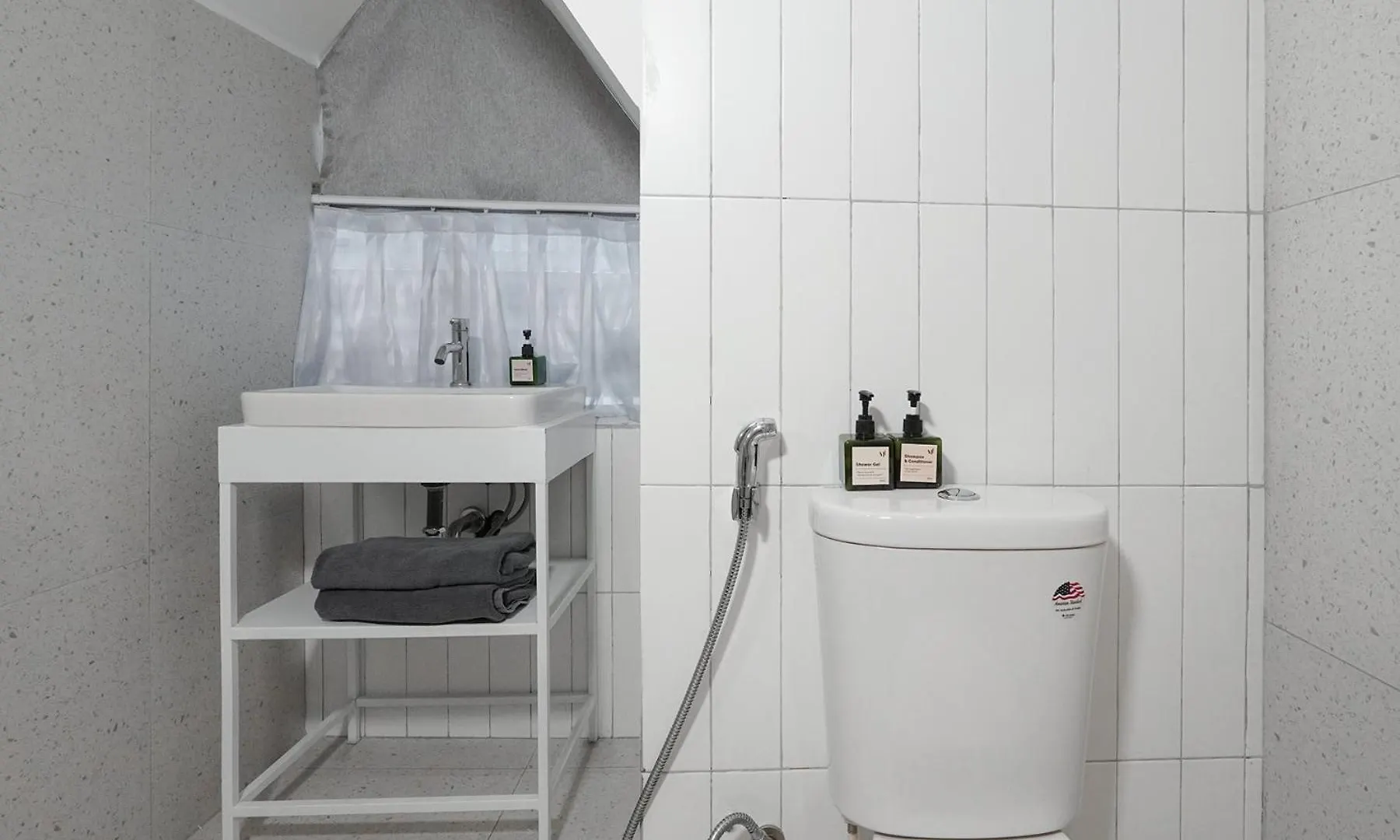Hotel M Village Living Cuu Long Ho Chi Minh City